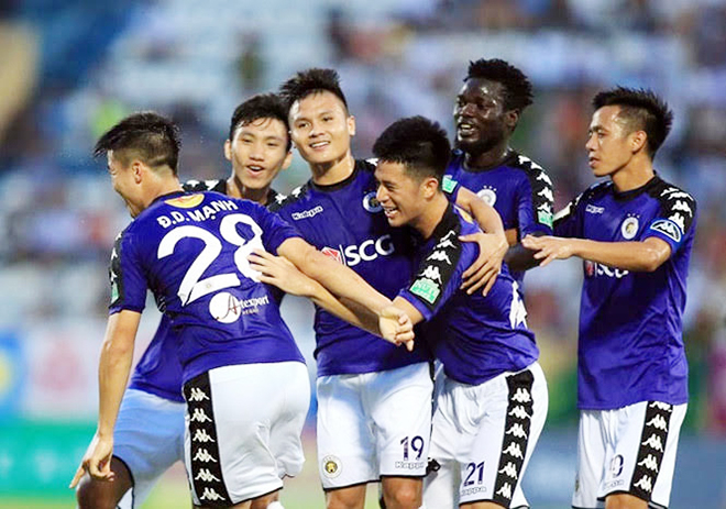 CLB H&agrave; Nội vẫn qu&aacute; mạnh khi kh&ocirc;ng tung ra s&acirc;n c&aacute;c trụ cột.