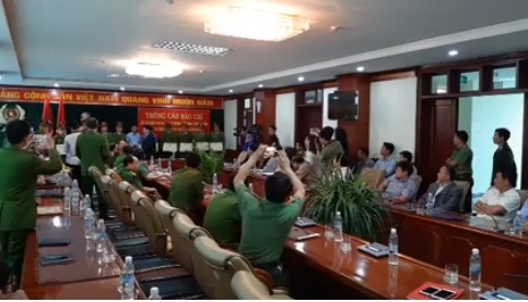 Họp báo vụ nữ sinh bị sát hại khi đi giao gà: Bất ngờ kẻ chủ mưu không phải là Vương Văn Hùng