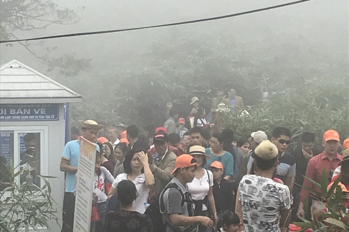 Trạm b&aacute;n v&eacute; tham quan Y&ecirc;n Tử d&agrave;nh cho du kh&aacute;ch từ hướng T&acirc;y Y&ecirc;n Tử, Bắc Giang..