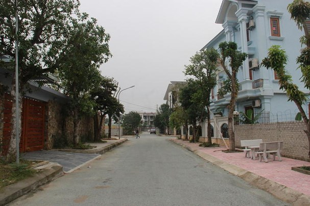 Khu phố mới tại dự &aacute;n bất động sản do C&ocirc;ng ty TNHH Thương mại Minh Khang l&agrave;m chủ đầu tư. Ảnh: Ho&agrave;ng Vĩnh