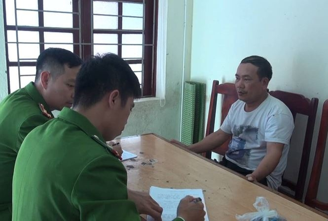 Hung thủ đ&aacute;nh m&igrave;n bị Cơ quan cảnh s&aacute;t điều tra bắt giữ