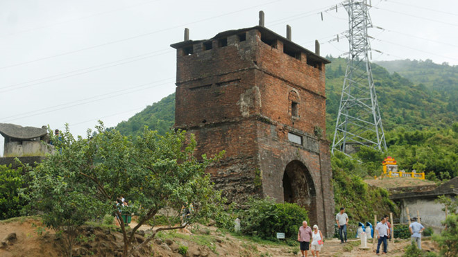 Di t&iacute;ch Hải V&acirc;n quan.&nbsp;HO&Agrave;NG SƠN.