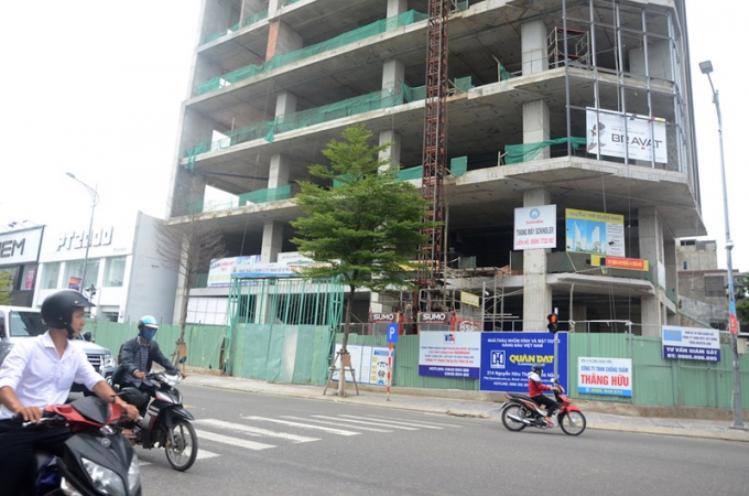 Khu đất 57 L&ecirc; Duẩn&nbsp;kh&ocirc;ng thực hiện thanh to&aacute;n tiền sử dụng đất theo đ&uacute;ng hợp đồng nhưng vẫn được giảm 10% tiền sử dụng đất. Ảnh: TẤN VIỆT.