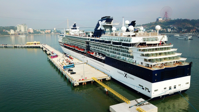 Cảng t&agrave;u kh&aacute;ch quốc tế Hạ Long.