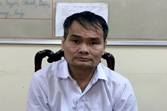 Nghi phạm H&agrave; Huy Tuyết tại cơ quan điều tra.