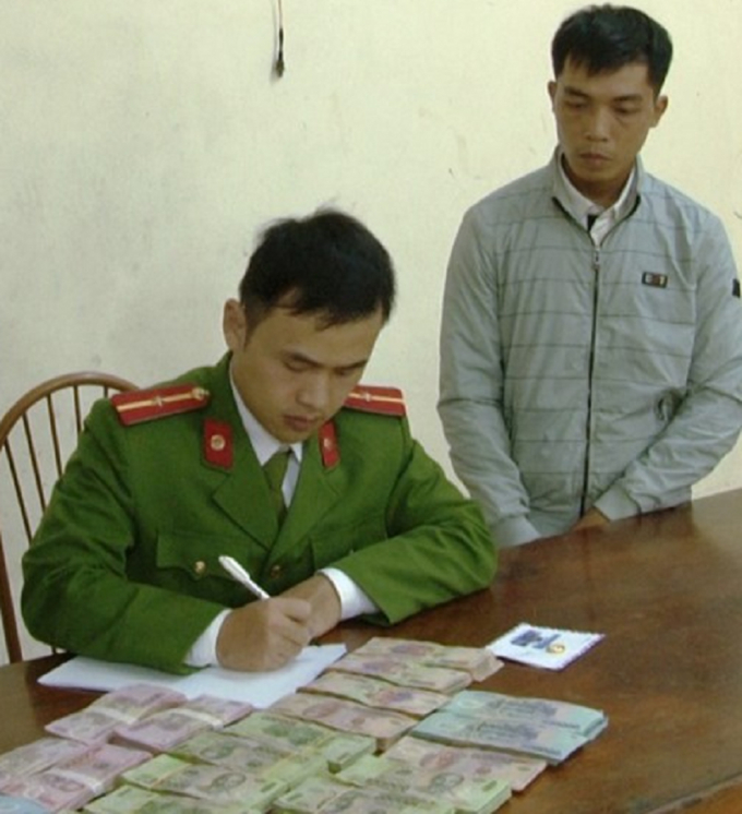 Nguyễn Văn T&iacute;nh tại cơ quan C&ocirc;ng an.