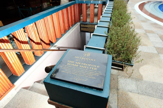 C&oacute; cả hầm tr&uacute; bom trong Kh&aacute;ch sạn Metropole, nơi chuẩn bị diễn ra Hội nghị thượng đỉnh Mỹ-Triều