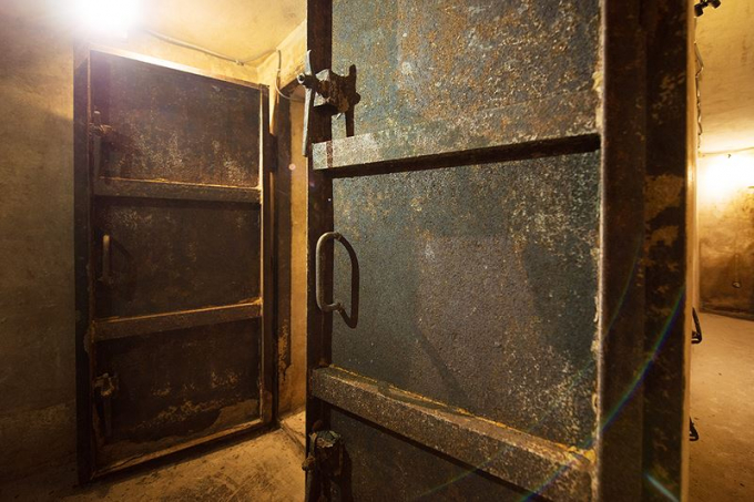 C&oacute; cả hầm tr&uacute; bom trong Kh&aacute;ch sạn Metropole, nơi chuẩn bị diễn ra Hội nghị thượng đỉnh Mỹ-Triều