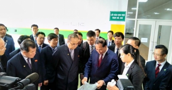Phái đoàn Triều Tiên thăm Tập đoàn An Phát ở Hải Dương