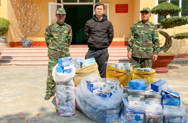 Lợi dụng dịch virus Corona, người đàn ông xuất lậu gần 9.000 khẩu trang y tế để bán kiếm lời