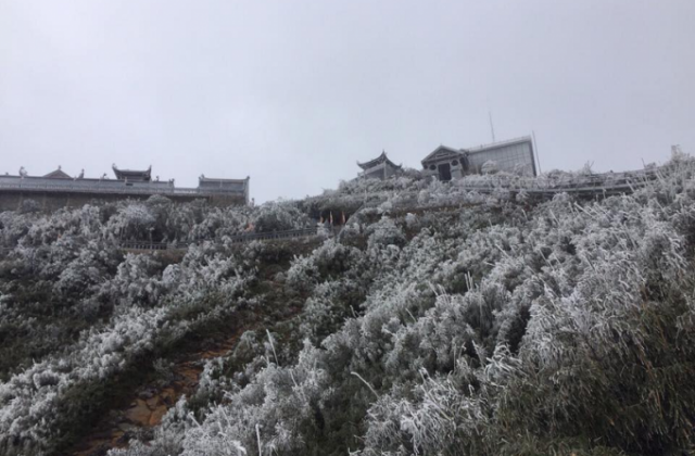 Miền Bắc tiếp tục rét đậm, nhiều nơi có mưa, nhiệt độ dưới 12 độ C