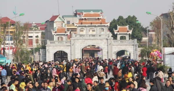 Phòng chống dịch bệnh Corona, Bắc Giang tạm dừng Lễ Khai hội Xuân Tây Yên Tử