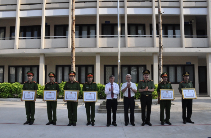 4ACFC7E0-4801-44B9-AEA9-41ACA671F3D6.