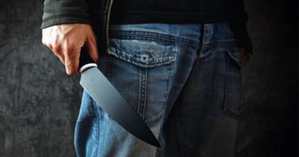 Công an xã bị nhóm thanh niên vây chém trọng thương ngay trước cổng nhà