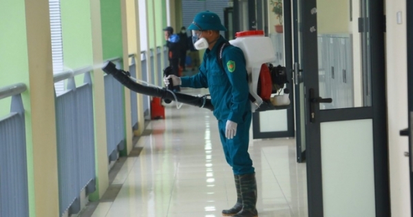 Từ hôm nay Hà Nội khử khuẩn đồng loạt trụ sở cơ quan, bến tàu xe, địa điểm công cộng