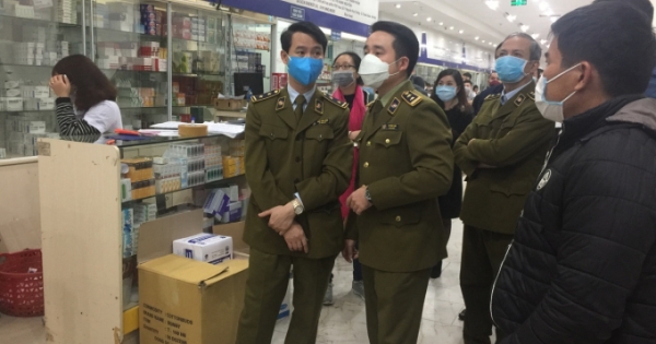 Chợ thuốc Hapulico treo biển "không bán khẩu trang": Bộ Công thương đi kiểm tra, gỡ biển nhưng vẫn "hết hàng"
