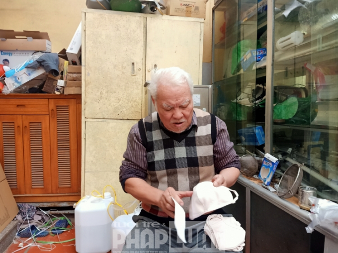 cong-ty-det-kim-dong-xuan-no-san-pham-khau-trang-vai-co-the-diet-khuan_3