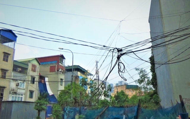 Bản tin Bất động sản Plus: Sống ở nhà tiền tỷ, người dân phải đi