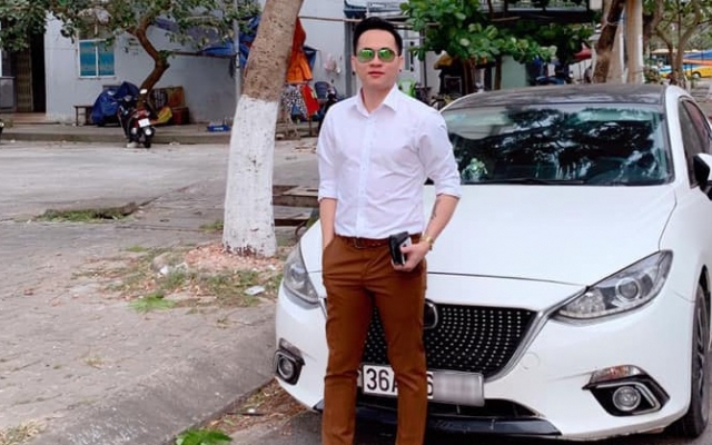 Chàng ca sĩ từng bị so sánh với Bằng Kiều liên tục mua xe sang và nhà tiền tỷ