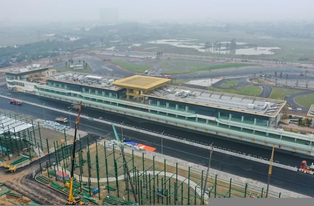 Cận cảnh đại công trường F1 Hà Nội trong giai đoạn nước rút