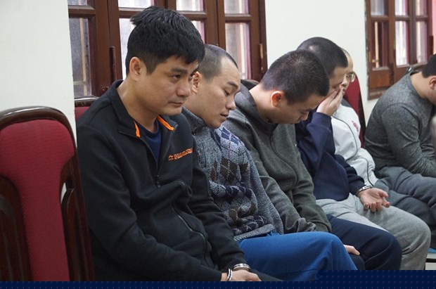 Một số đối tượng trong đường dây đánh bạc online khủng vừa bị Công an Cầu Giấy, Hà Nội triệt phá. (Ảnh: PV/Vietnam+)