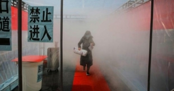 Hàng chục ca nhiễm mới Covid-19 liên quan đến một trung tâm bách hóa ở Trung Quốc