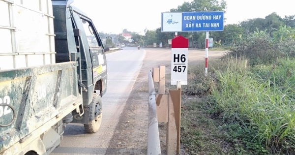 Mỹ Đức, Hà Nội: Va chạm với xe tải, 3 người tử vong tại chỗ