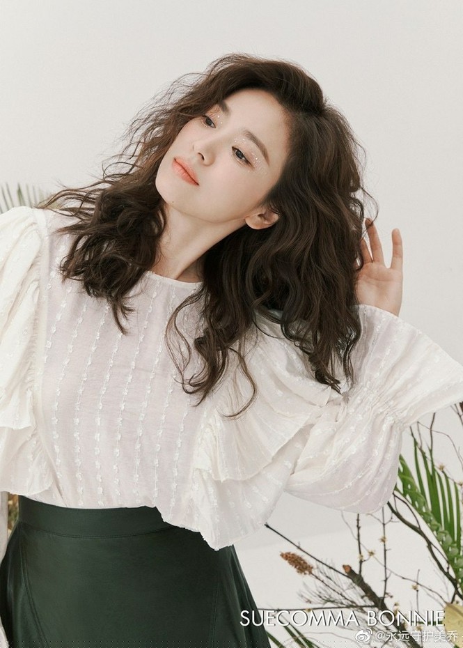 Song Hye Kyo tóc xù xinh đẹp ngất ngây trong loạt ảnh tung đúng Valentine - ảnh 8