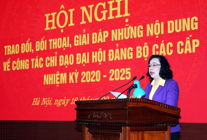 Phó Bí thư Thường trực Thành uỷ Hà Nội Ngô Thị Thanh Hằng phát biểu tại hội nghị