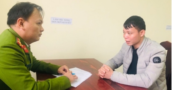 Bị bắt tạm giam vì hiếp dâm vợ