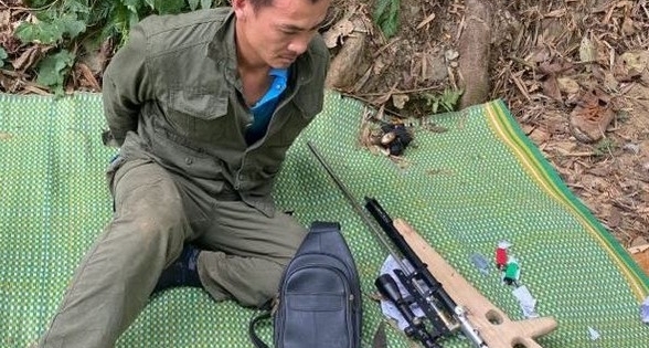 Ôm súng cắt rừng buôn ma túy, điên cuồng chống trả khi bị vây bắt