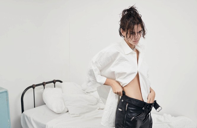 Vẻ gợi cảm mơn mởn tuổi 18 của con gái siêu mẫu của Cindy Crawford - ảnh 9