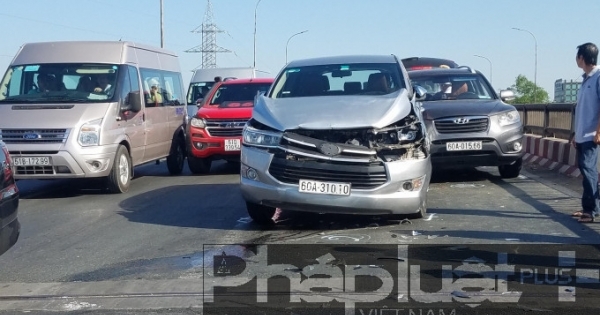 TPHCM: Tai nạn liên hoàn trên Bình Điền, giao thông ùn ứ nghiêm trọng