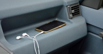 Những thói quen tai hại khi lái xe