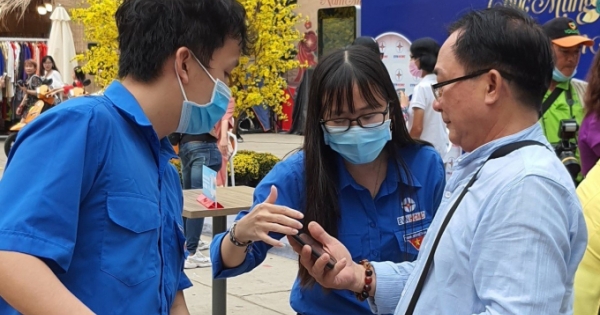 Tổng công ty Điện lực TP HCM "ra quân" vận động người dân sử dụng dịch vụ trực tuyến