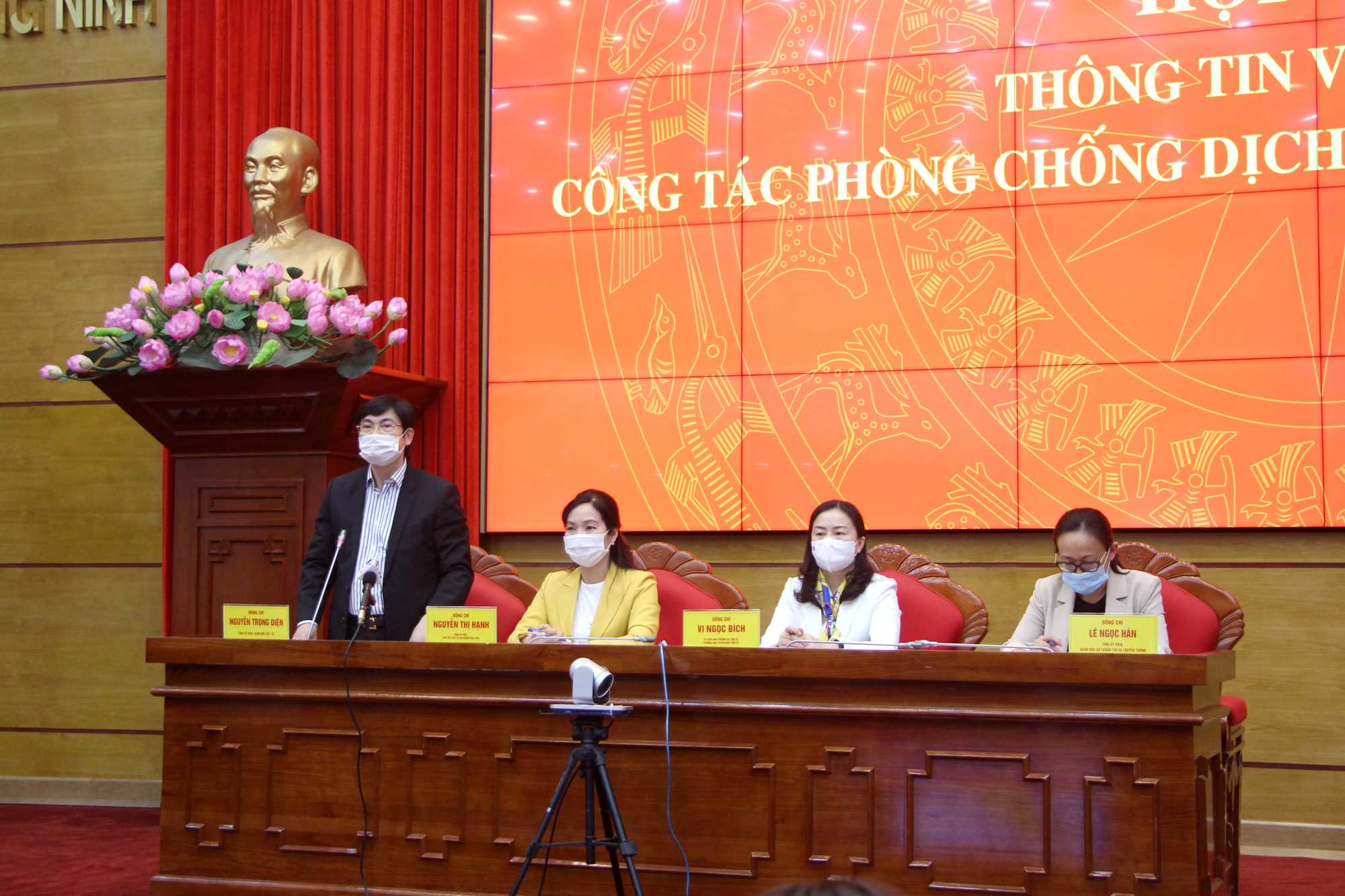 Giám đốc Sở Y tế thông tin kết quả công tác phòng, chống dịch Covid-19 trên địa bàn tỉnh.