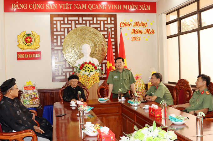 2faa3b6c843977672e28