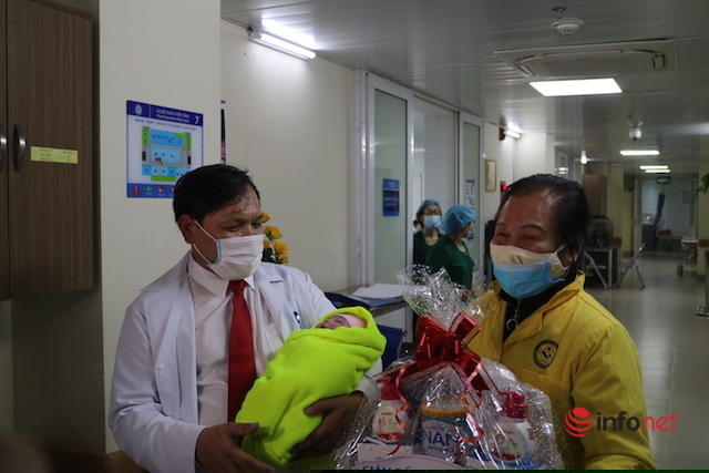 Những c&ocirc;ng d&acirc;n đầu ti&ecirc;n năm T&acirc;n Sửu