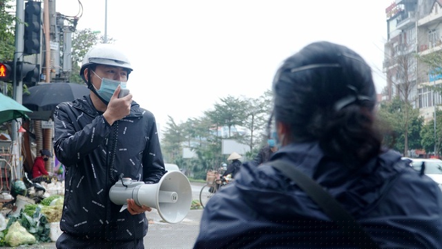 Khu vực chợ búa được chú trọng tuyên truyền.