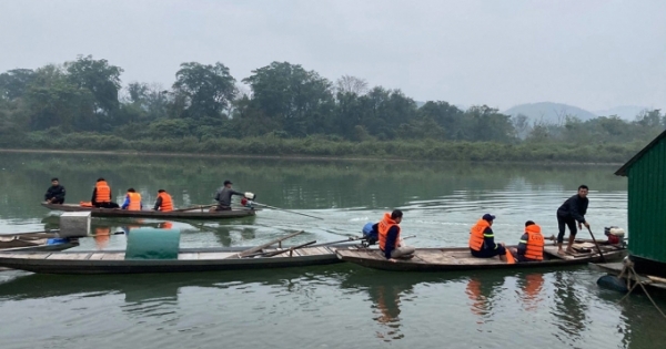 Nghệ An: Hiệu trưởng trường tiểu học nhảy sông Lam tự tử trong đêm
