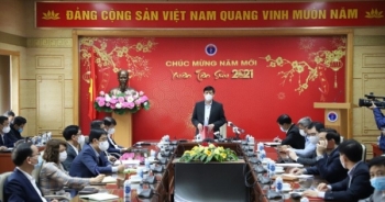 Bộ trưởng Bộ Y tế: Dịch COVID-19 không thể kết thúc trong 6 tháng đầu năm 2021