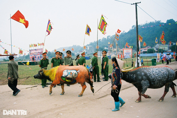 Lễ hội Tịch Điền (Đọi Sơn, Duy Tiên, Hà Nam) diễn ra hàng năm vào mùng 7 tháng Giêng. Rất tiếc, năm nay do đại dịch Covid-19 đang bùng phát mạnh ở Việt Nam nên hoạt động lễ hội, các di tích, hoạt động tôn giáo, điểm vui bị dừng hoạt động và ngừng đón khách. Theo đó, lễ hội được cho là đẹp và ý nghĩa nhất trong năm con trâu - Tân Sửu cũng phải hủy bỏ.