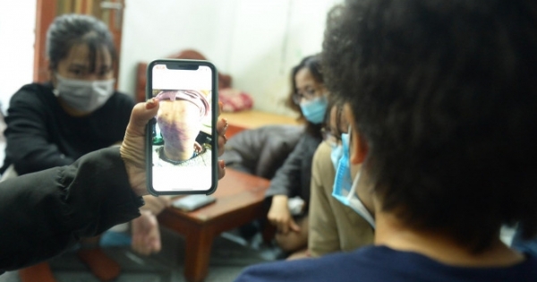 Hà Nội: Yêu cầu khẩn trương làm rõ vụ bé gái 12 tuổi nghi bị mẹ đẻ bạo hành dã man