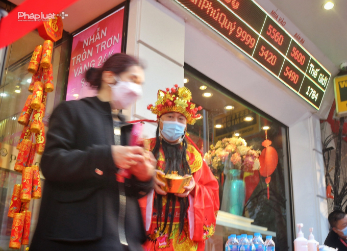 f60004e0d7e824b67df94