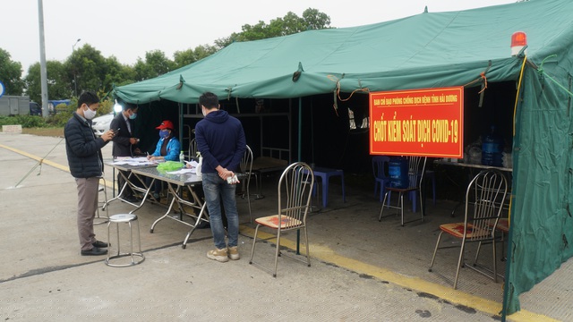 Trong thời gian thực hiện cách ly xã hội, các phương tiện ra-vào Hải Dương đều phải có lý do chính đáng và kiểm tra y tế chặt chẽ để phòng ngừa lây lan dịch Covid-19.