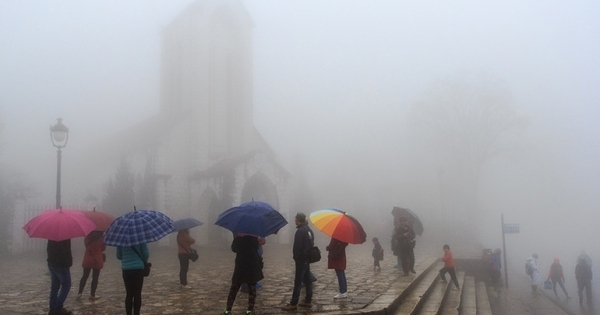 Sa Pa "cháy" phòng nghỉ vì hơn 60.000 người "đổ bộ" du xuân chơi Tết