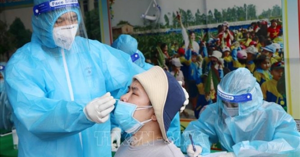 Mùng 5 Tết Nhâm Dần: Thêm 12.170 ca mắc COVID-19, Hà Nội vẫn dẫn đầu