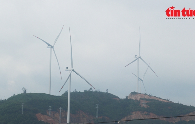 16 dự án điện gió xây dựng tại huyện miền núi Hướng Hóa đã vận hành thương mại