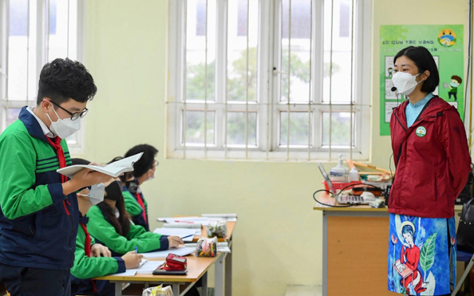 Giờ học của học sinh trường THCS Nguyễn Tri Phương (Ba Đình, Hà Nội) trong ngày đầu tiên quay trở lại trường. (Ảnh: Đăng Anh)