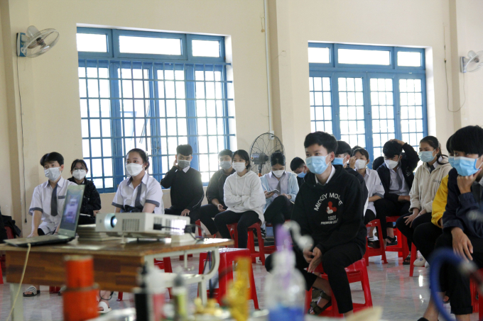 z3024139300113_6f93af672e85a1526c251d0b59184d1c